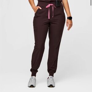 Figs Women's Dark Fig Zamora™ High
Waisted FREEX™ Jogger Scrub Pants 2.0
